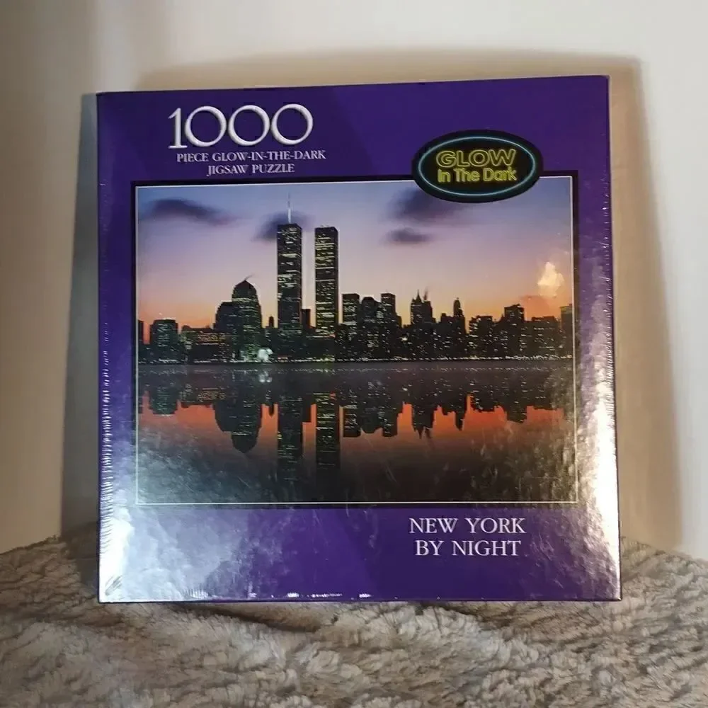 New York By Night Glow in the Dark 1000 pc. Puzzle